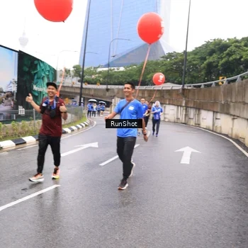 Runner Photo 7959149