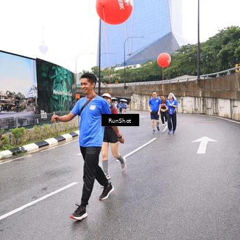 Runner Photo 7959162