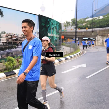 Runner Photo 7959165
