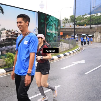 Runner Photo 7959166