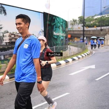 Runner Photo 7959168
