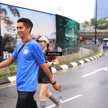 Runner Photo 7959169