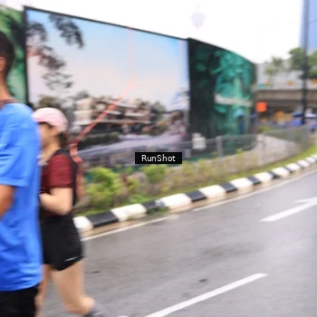 Runner Photo 7959171