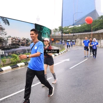 Runner Photo 7959182