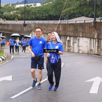 Runner Photo 7959184