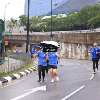 Runner Photo 7959237