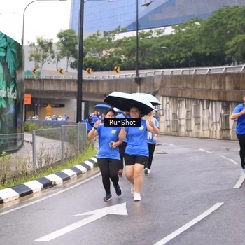 Runner Photo 7959242