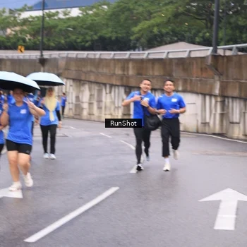 Runner Photo 7959243