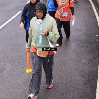Runner Photo 7959245