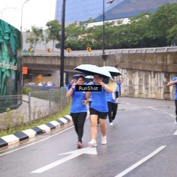 Runner Photo 7959249