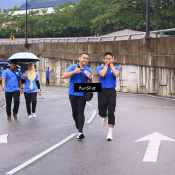 Runner Photo 7959255