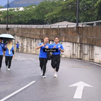 Runner Photo 7959260