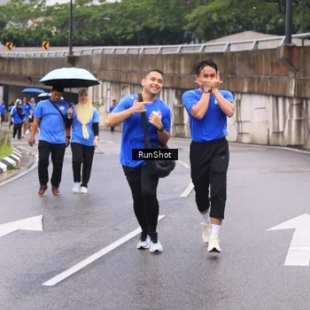 Runner Photo 7959263