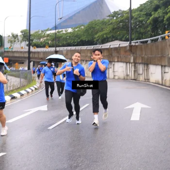 Runner Photo 7959267