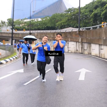 Runner Photo 7959268