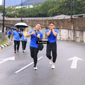 Runner Photo 7959269