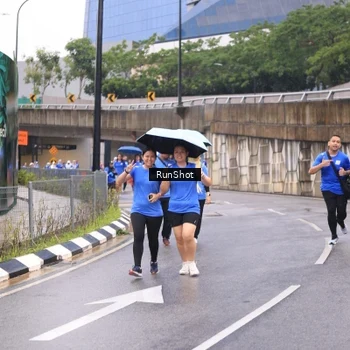 Runner Photo 7959272