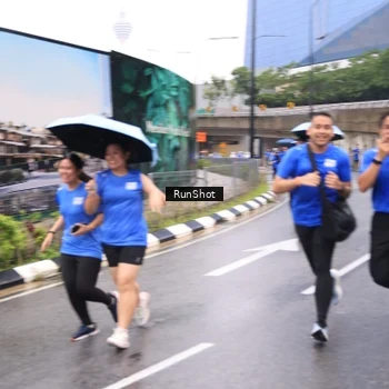 Runner Photo 7959274