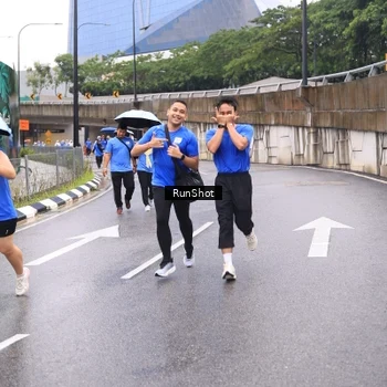 Runner Photo 7959275
