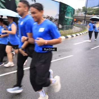Runner Photo 7959293