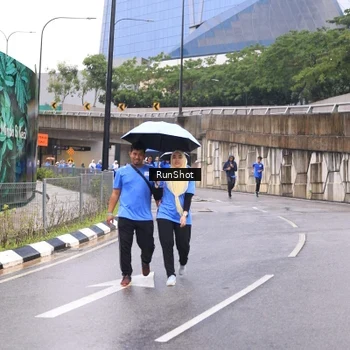 Runner Photo 7959296