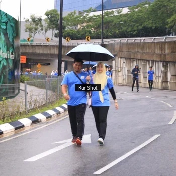 Runner Photo 7959302