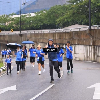 Runner Photo 7959321