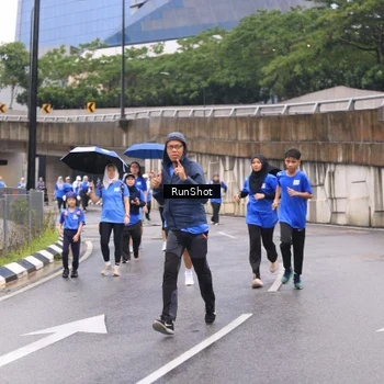 Runner Photo 7959326