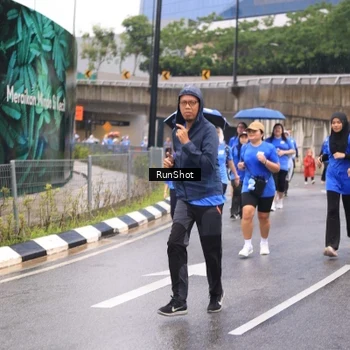 Runner Photo 7959337