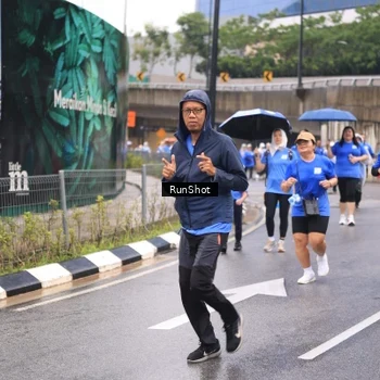 Runner Photo 7959347
