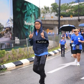 Runner Photo 7959348