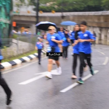 Runner Photo 7959351
