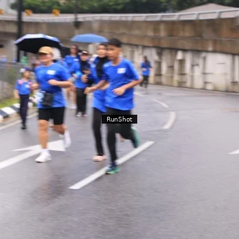Runner Photo 7959352