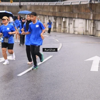Runner Photo 7959353