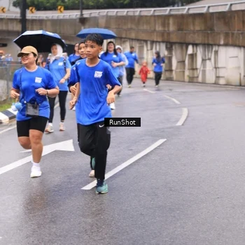 Runner Photo 7959357