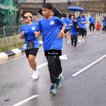 Runner Photo 7959362
