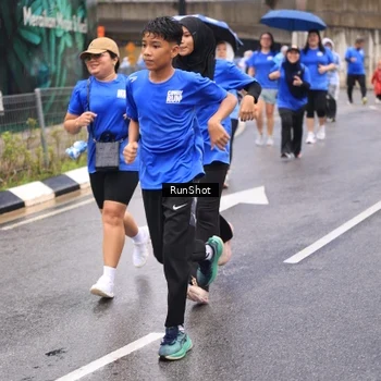 Runner Photo 7959364