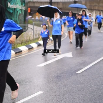 Runner Photo 7959377