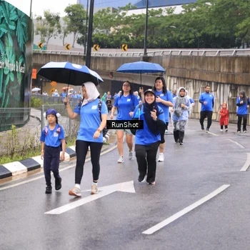 Runner Photo 7959378