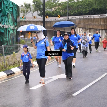 Runner Photo 7959383