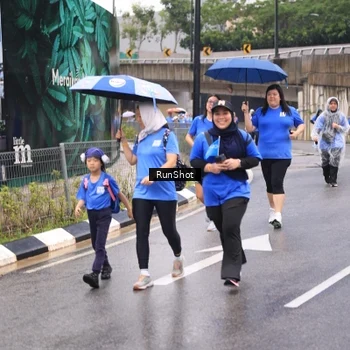 Runner Photo 7959392