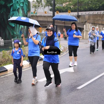 Runner Photo 7959393