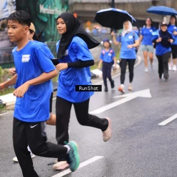 Runner Photo 7959399