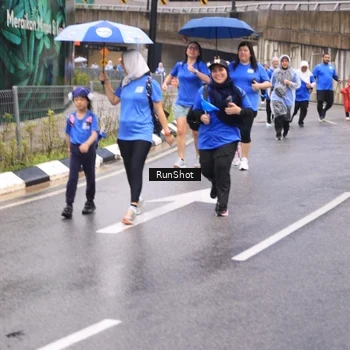Runner Photo 7959416