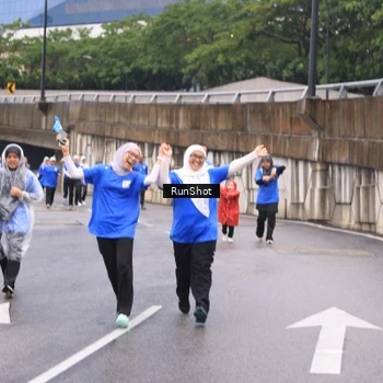 Runner Photo 7959426