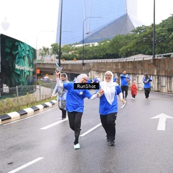 Runner Photo 7959445