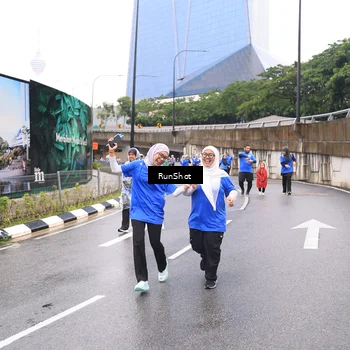 Runner Photo 7959448