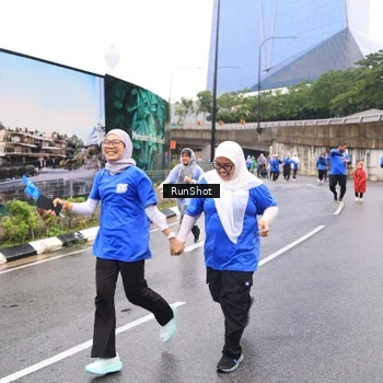 Runner Photo 7959461