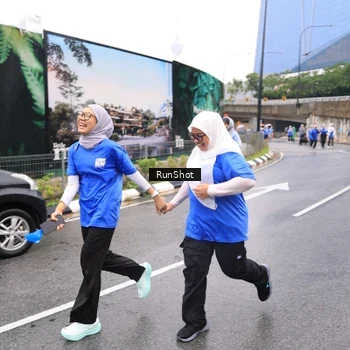 Runner Photo 7959465