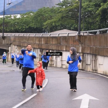 Runner Photo 7959485